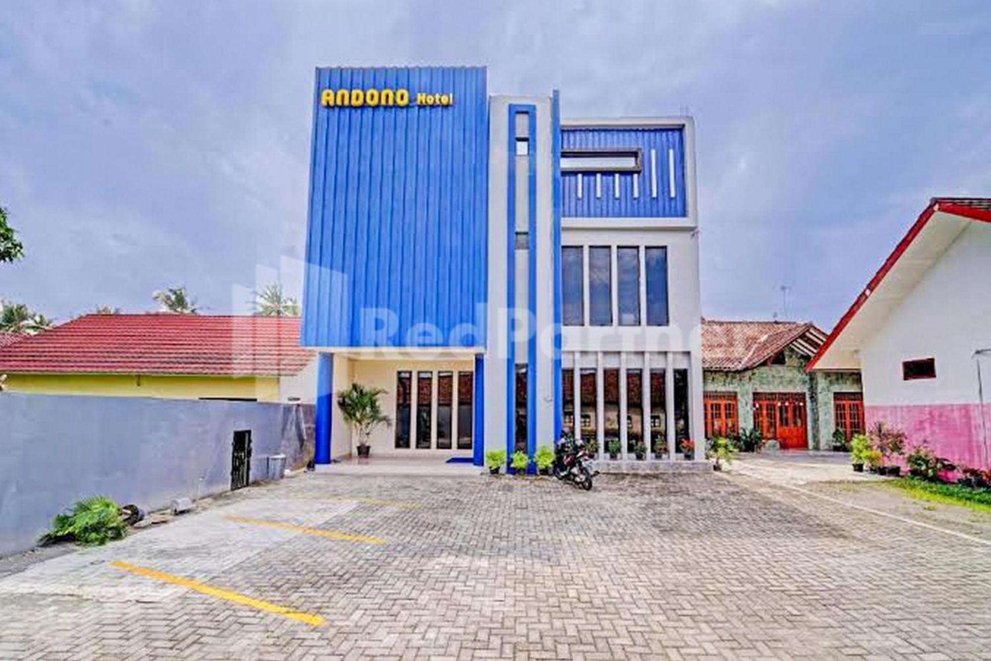 Hotel Andono Near Yia Mitra Reddoorz Temon Extérieur photo